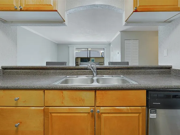 12293 Sailwinds Dr #203 — Photo 19