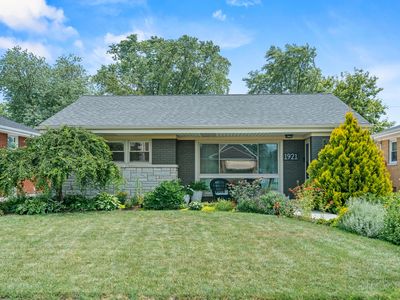 1921 Buckingham Ave, Westchester, IL, 60154