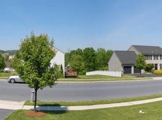 4800 Dunham Dr, Reading, PA 19606