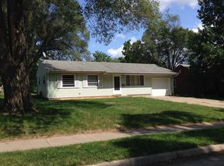 717 6th Ave, Coralville, IA 52241