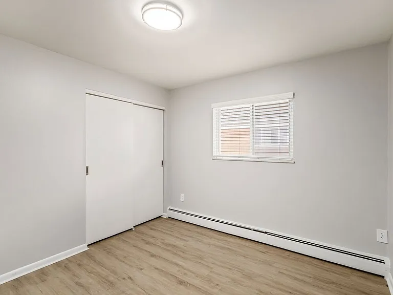 639 Riverview Dr #8 — Photo 12