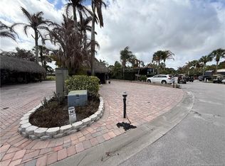 387 NW Boundary Dr, Port Saint Lucie, FL 34986