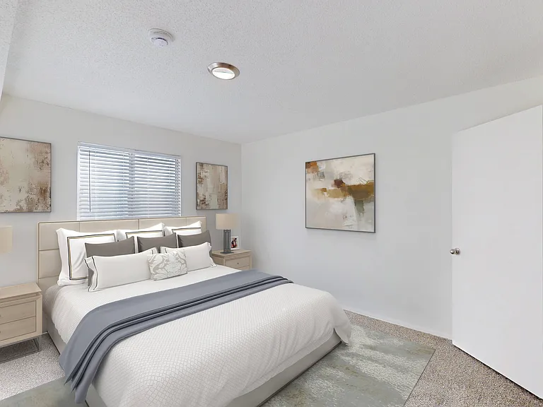 Riviera Apartments — Photo 20