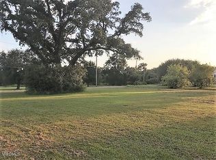 500 Saint Louis St, Pass Christian, MS 39571