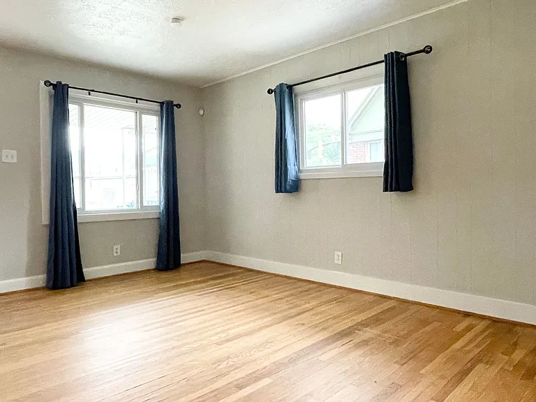 1232 S 300 E — Photo 3