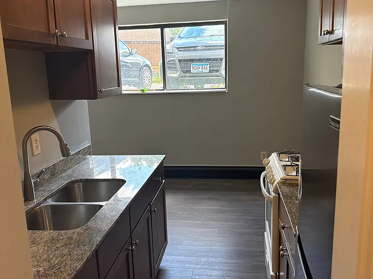 3200 Minnehaha Ave #0 — Photo 5