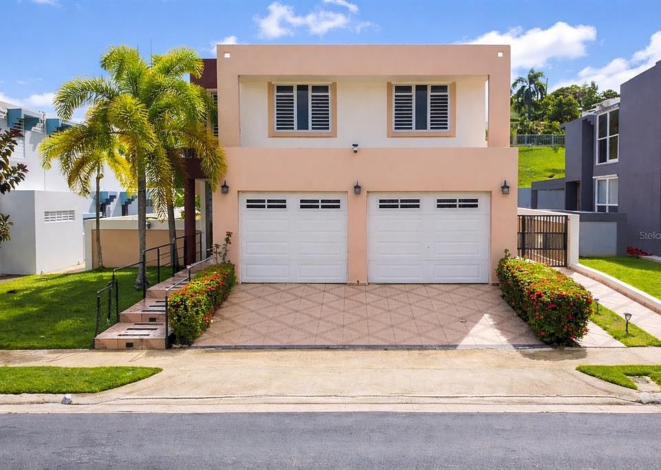 1st image of B4 Calle Almendro