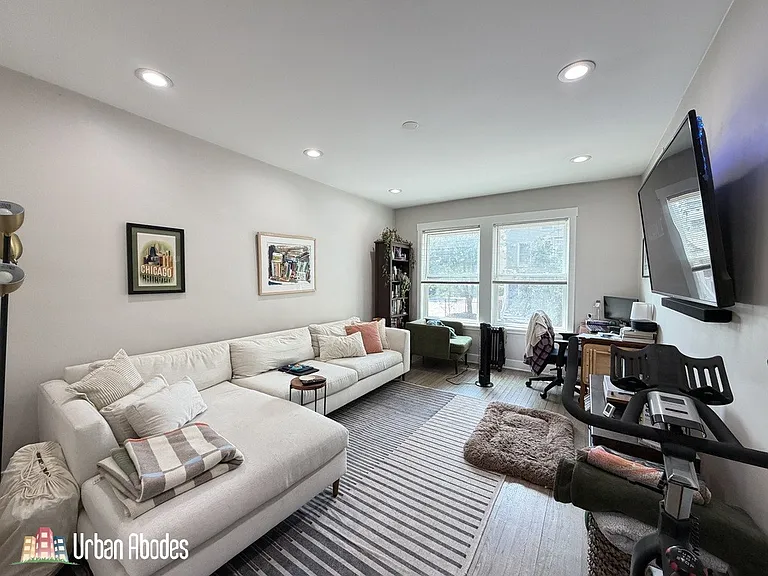 3247 N Damen Ave #1AC — Photo 2