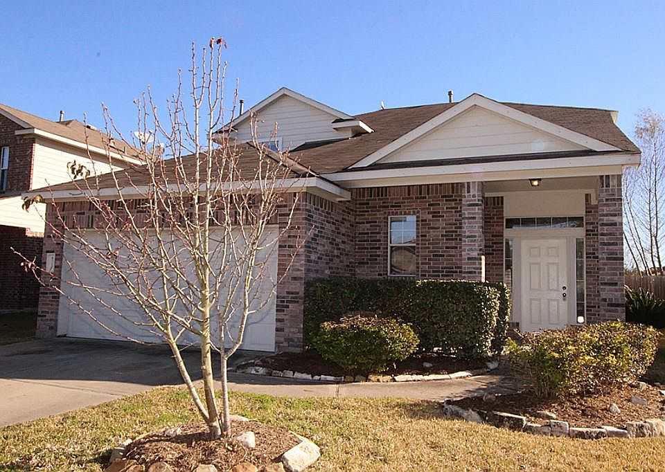 1st image of 8310 White Willow Ln