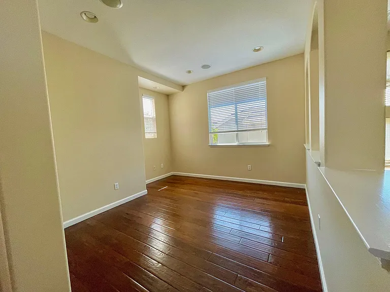1456 Asterbell Dr — Photo 16