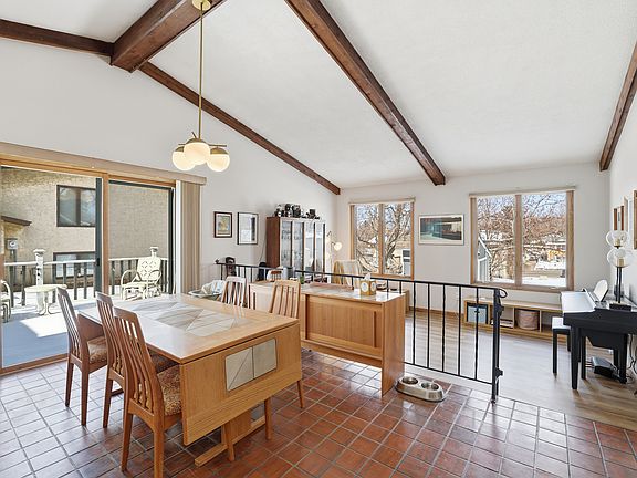 5th image of 1165 Borealis Ln NE