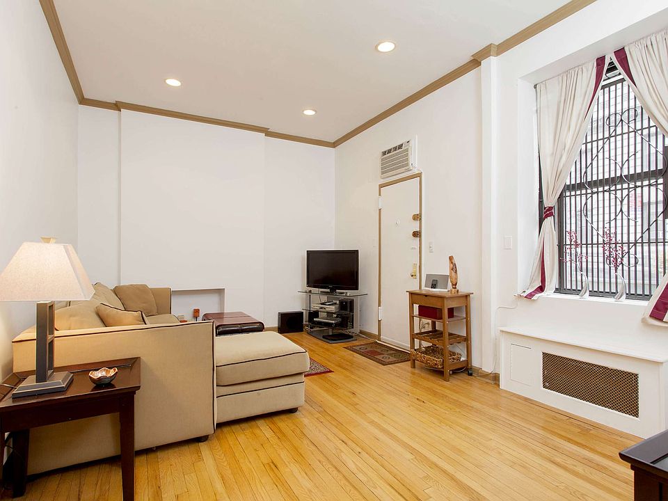 1st image of 152 E 35th St APT 1A