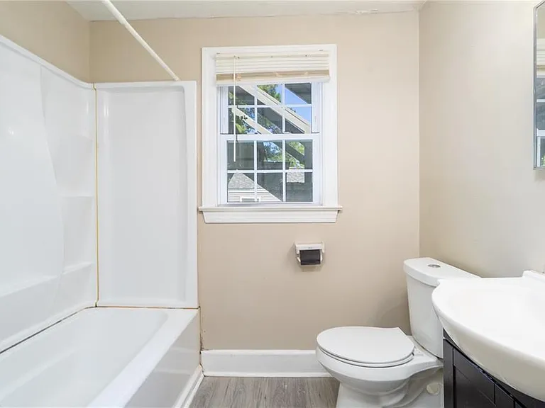 1313 21st St #1 — Photo 12