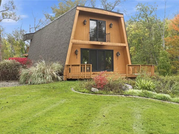 64 Webster Rd, Spencerport, NY 14559