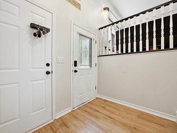 3rd image of 3002 34th St S