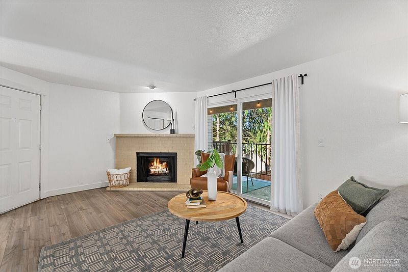 4th image of 10925 SE 208th Street #20807