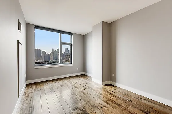 Sold by Compass | media 16