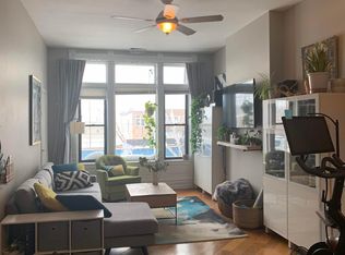 1651 W Fulton St #2, Chicago, IL 60612