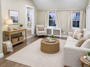 25 Allard Ave, New Rochelle, NY 10805