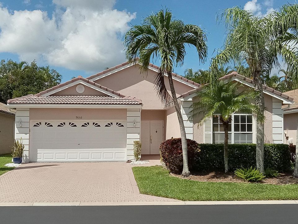 1st image of 9652 Honeybell Circle