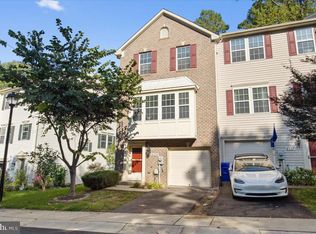 8329 Autumn Crest Ln #6, Chesapeake Beach, MD 20732