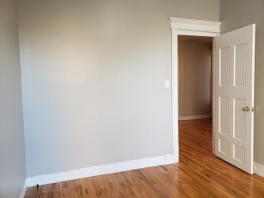 Rented by Signature Property Realty | media 22