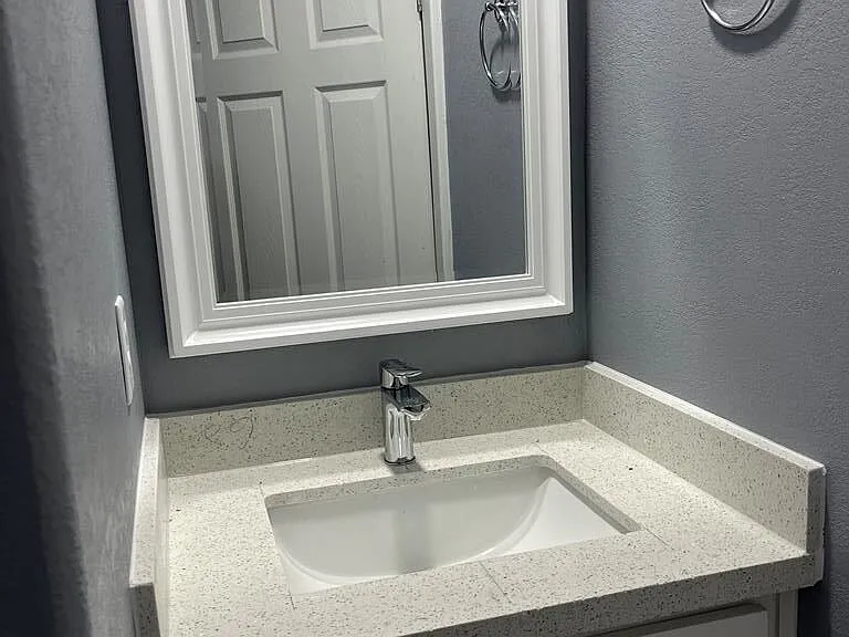 804 Virginia Ave #5 — Photo 15