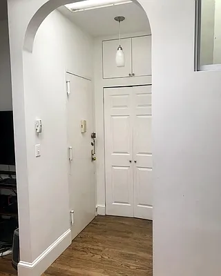 Rented by Douglas Elliman | media 8