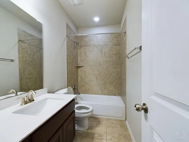 2409 Brook Crest Way — Photo 22
