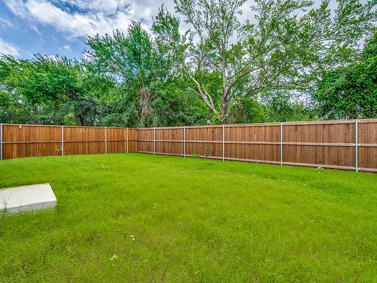 12104 Steeplechase Dr — Photo 23