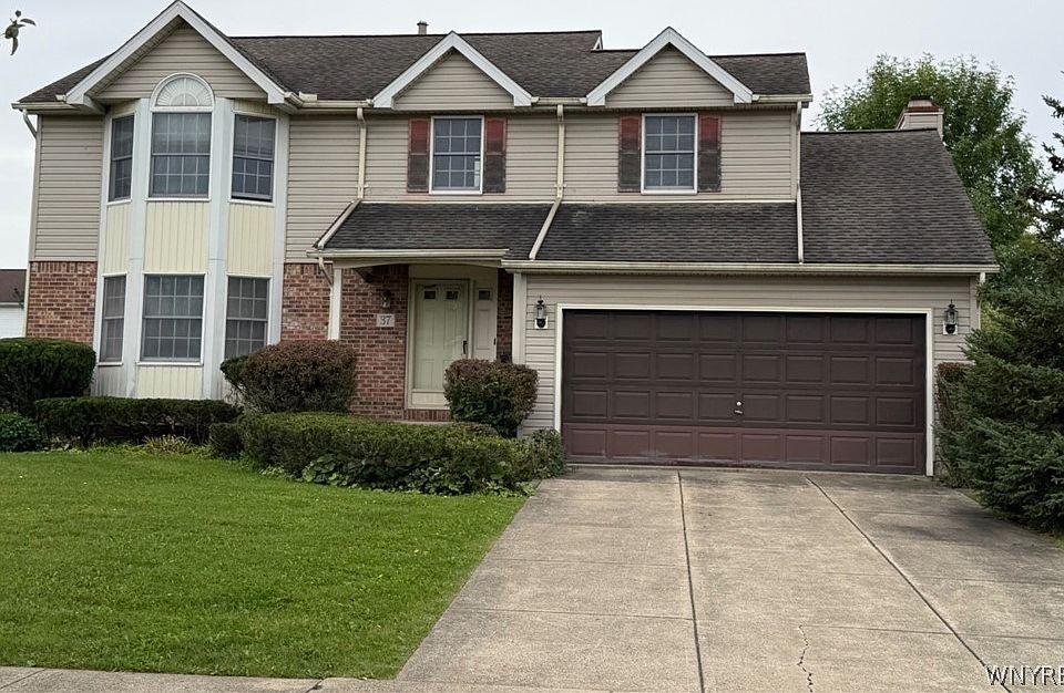 1st image of 37 Running Brook Dr