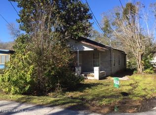 208 E Carter St, Hastings, FL 32145