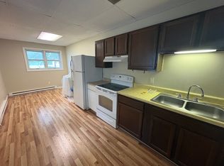 222 Broad St #7, Highspire, PA 17034