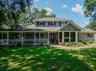 18814 Hilltop Ln, Tomball, TX 77377