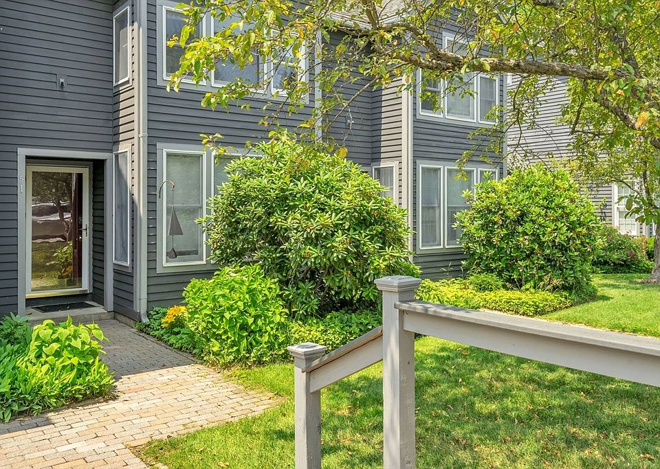 51 Amity Pl 51, Amherst, MA 01002 MLS 73256632 Zillow