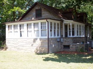 2704 Sinnissippi Park Rd, Sterling, IL 61081
