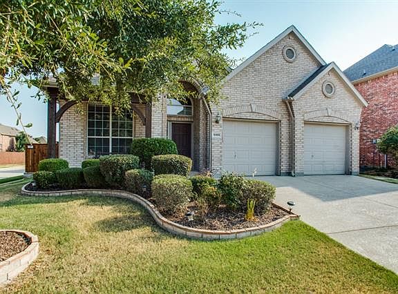 2nd image of 4401 Sandra Lynn Dr