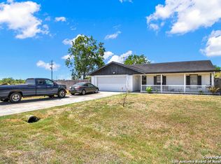 101 Elaine St, Victoria, TX 77904