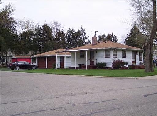 1st image of 1276 E Forest Ave