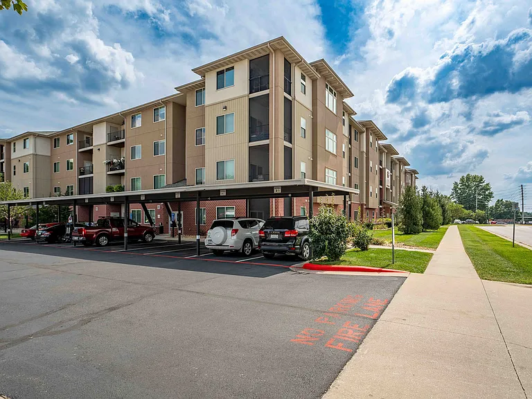 Coryell Commons — Photo 32
