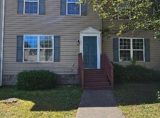 100 Dumot Ct, Jarratt, VA 23867