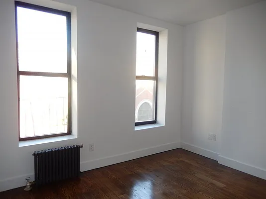 Rented by Bohemia Realty Group | media 23