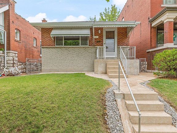 2nd image of 4931 Lisette Ave