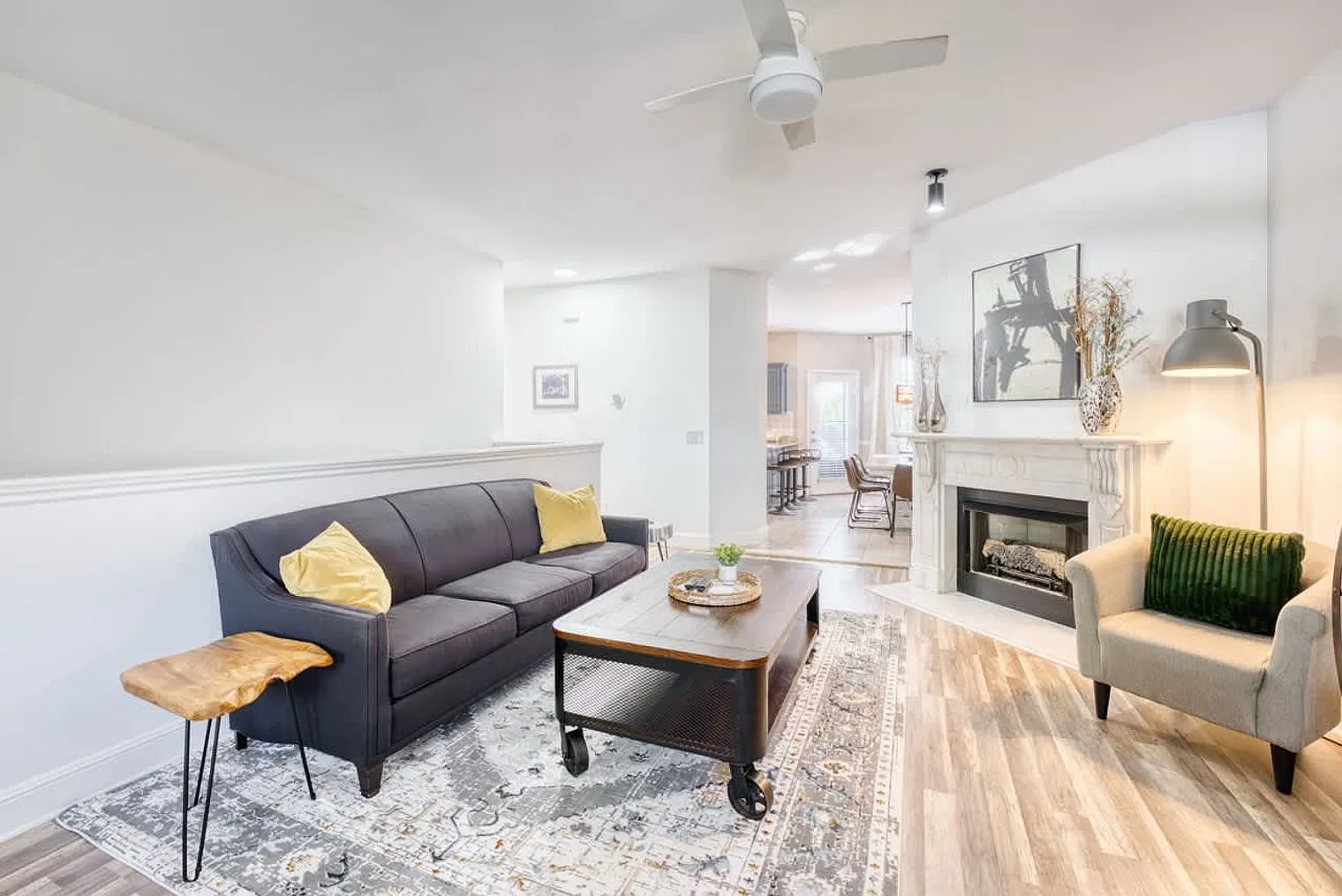 4 bed, 2.0 bath, 2303 sqft, $4,066 — Photo 2