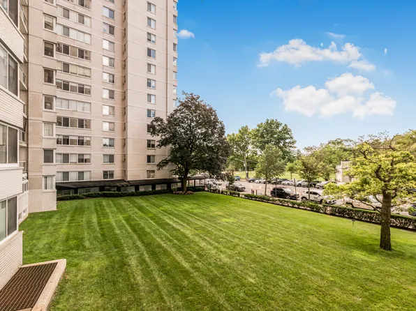 3333 Henry Hudson Parkway image 13 of 18