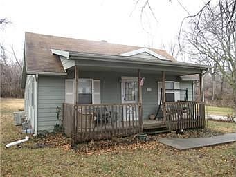 1st image of 3032 S 47th St