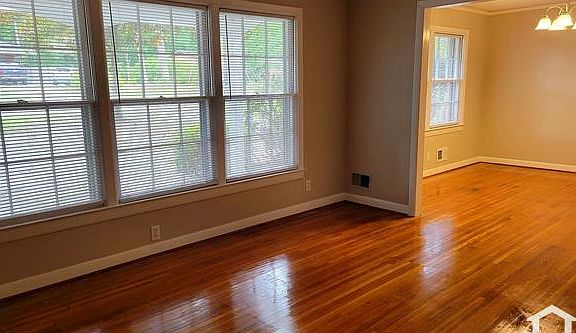 4th image of 6546 Haley Dr