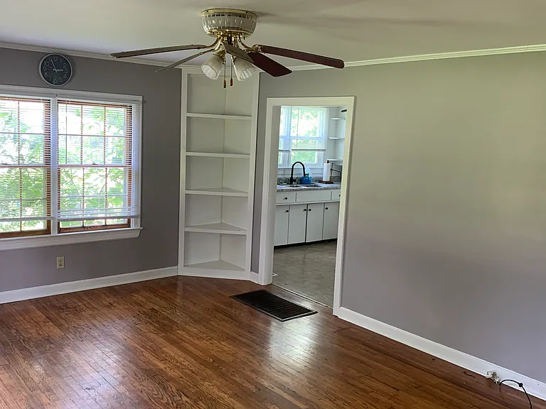 3630 Lovelaceville Rd — Photo 6