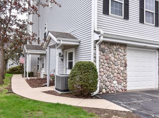 169 Heidel Rd, Thiensville, WI 53092