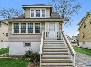 29 Prospect Ave, Little Ferry, NJ 07643